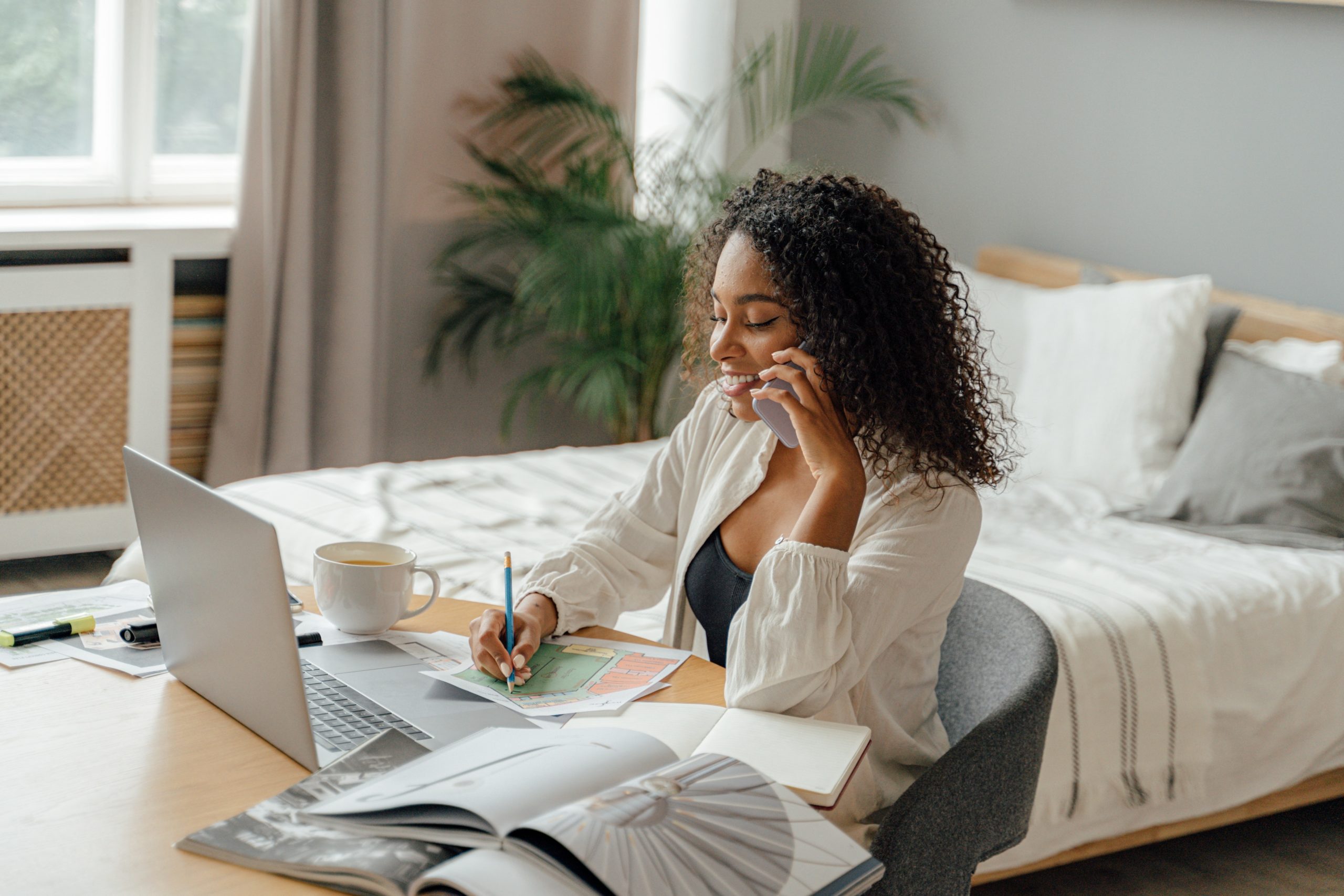 The Pros and Cons of Multitasking at Work