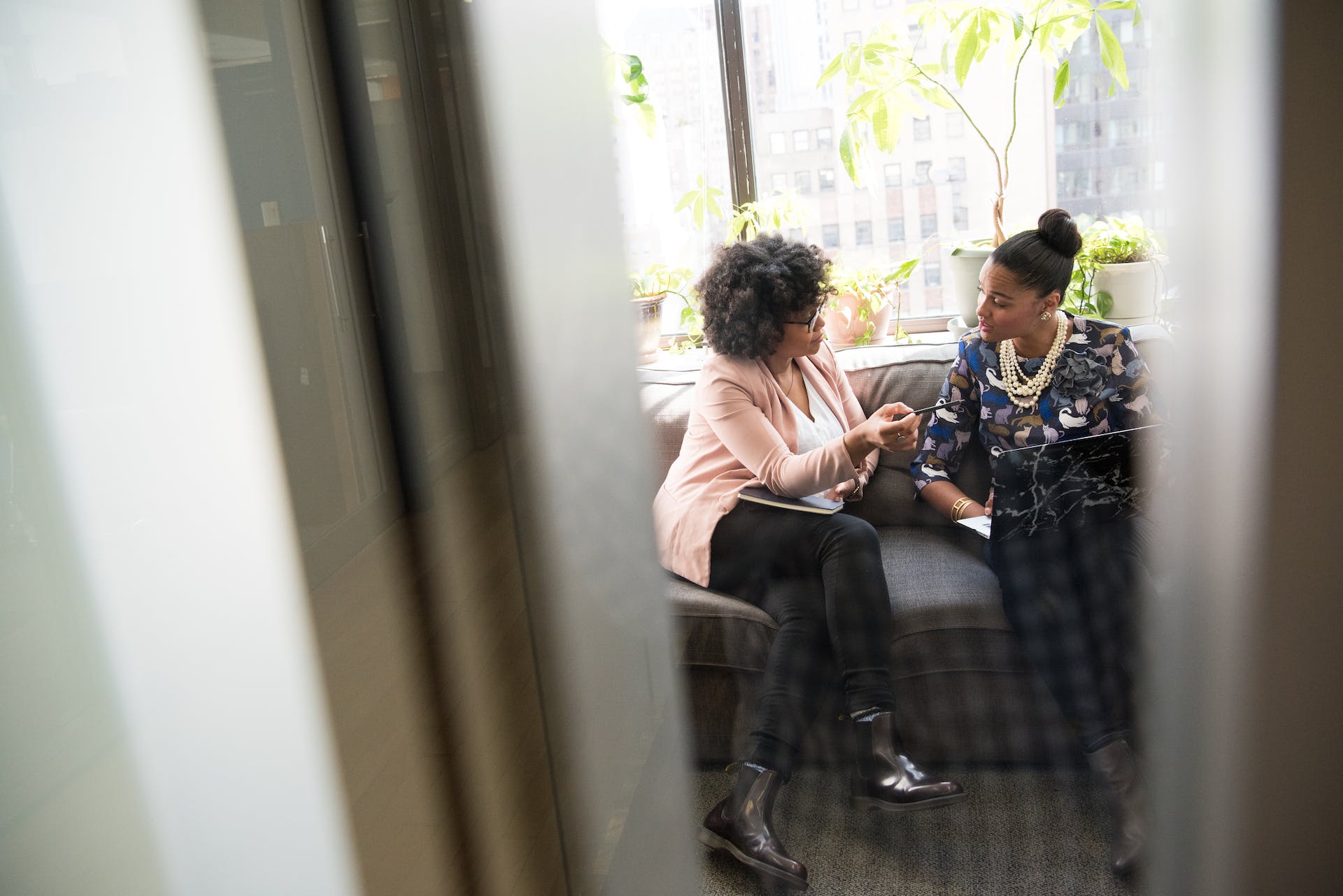 The Benefits and Best Practices of Using Resumes Databases to Find ...