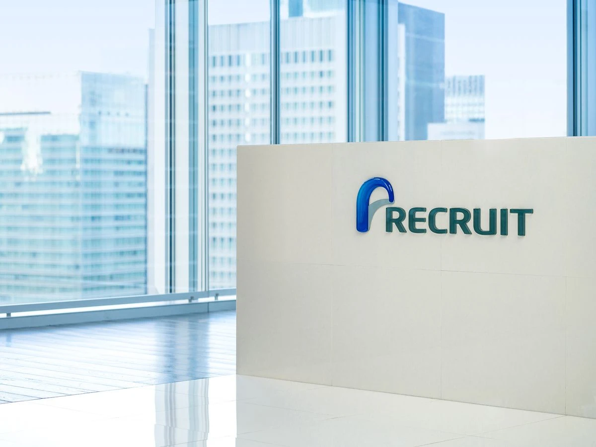 Recruit Holdings Office interior