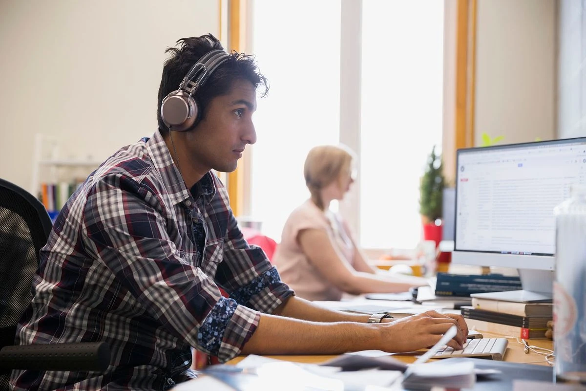 The ins and outs of paid work experience, for employers