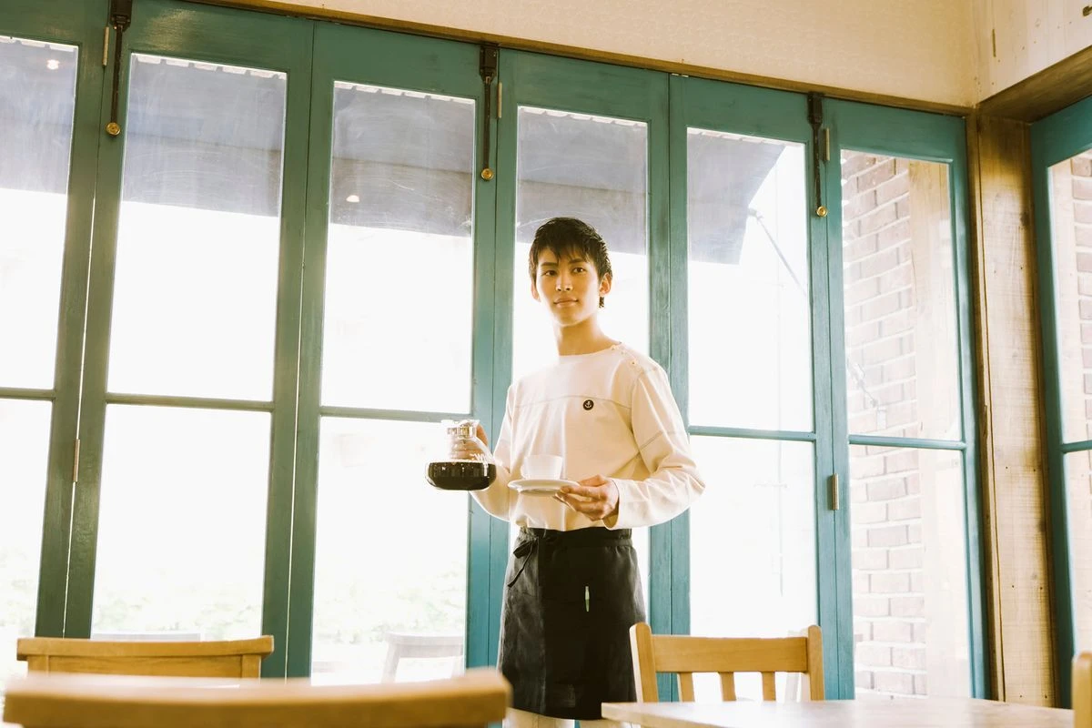 高校生アルバイトのイメージ