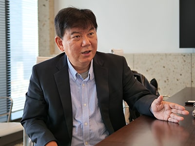 黒田真行氏