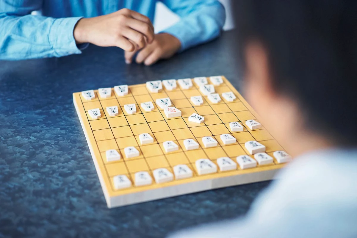 将棋をしているイメージ