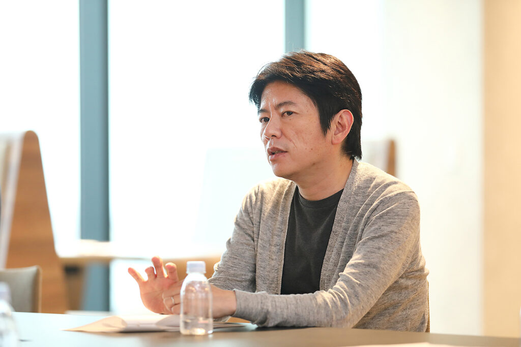 ソフトバンク株式会社 源田氏